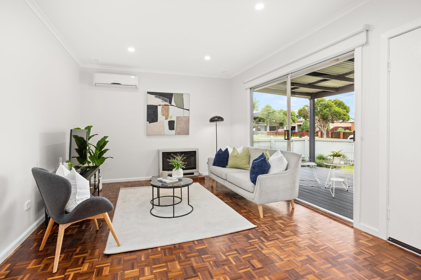 Gallery: 1/18 Moorong Street