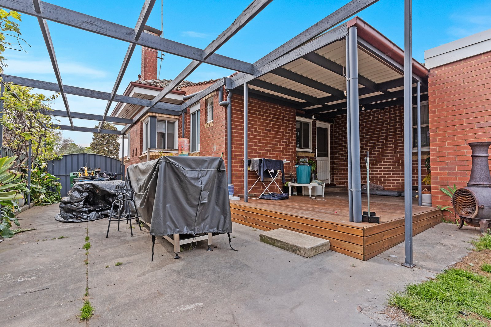 118 Neale Street FLORA HILL 11