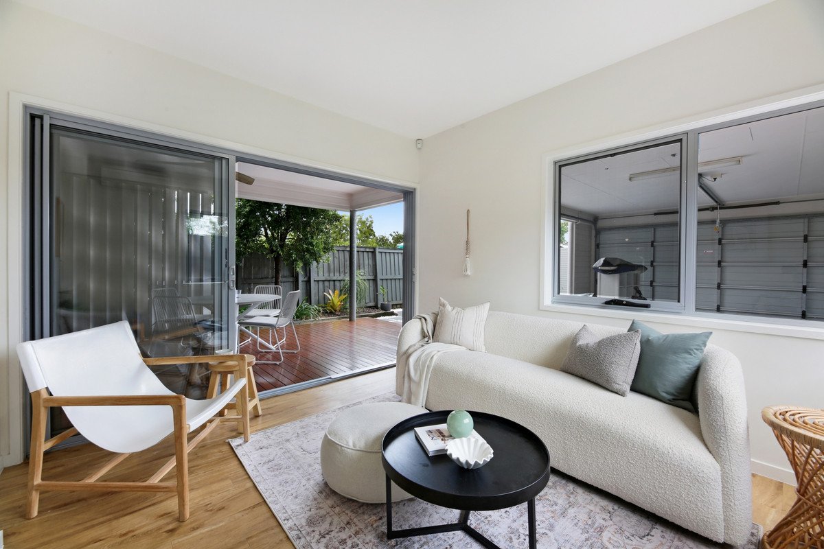 118 Nobby Parade Miami 11