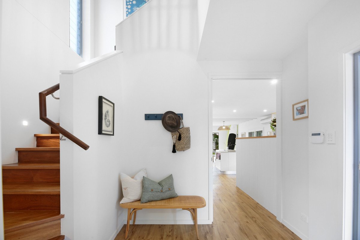 118 Nobby Parade Miami 12