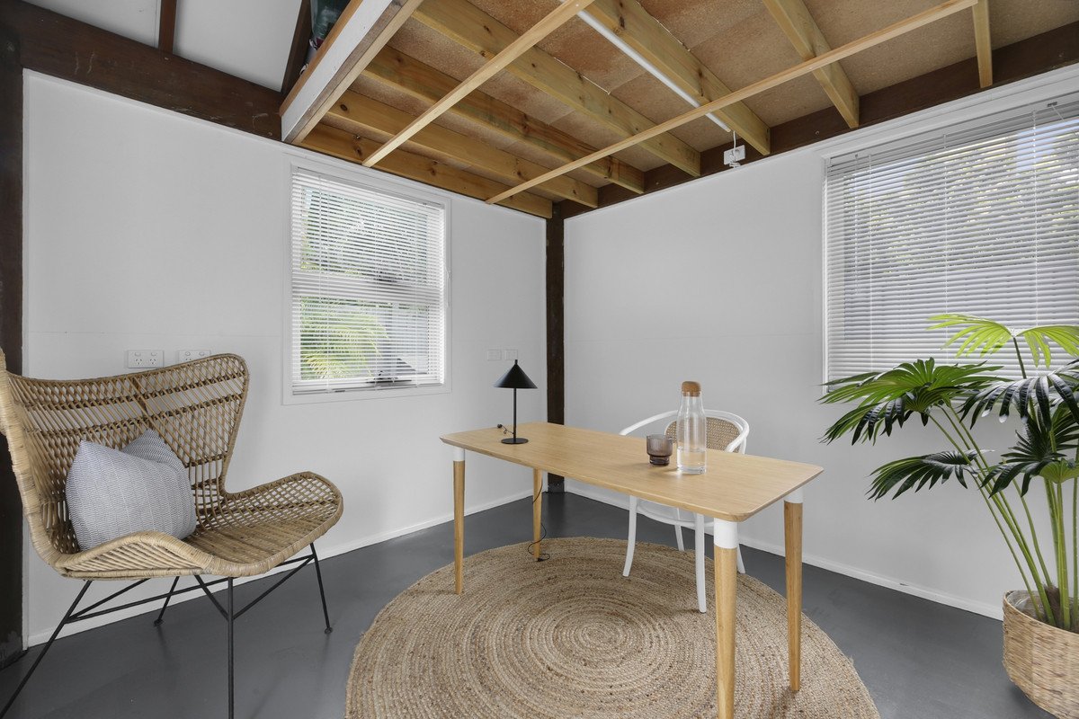 118 Nobby Parade Miami 21