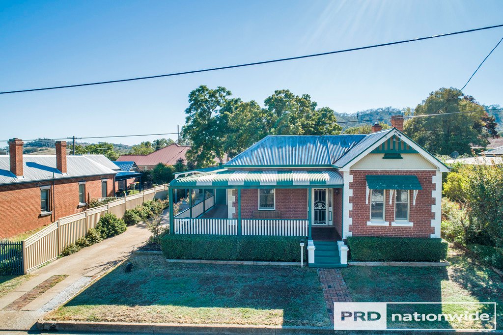 118 North Street TAMWORTH 5
