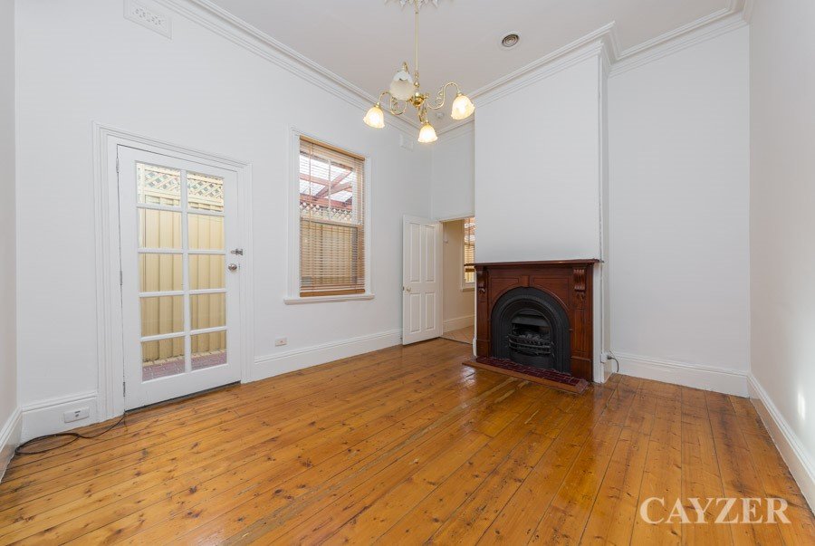 Gallery: 118 Nott Street