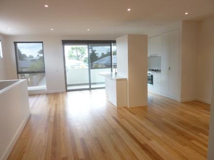 Gallery: 118 Oak Avenue
