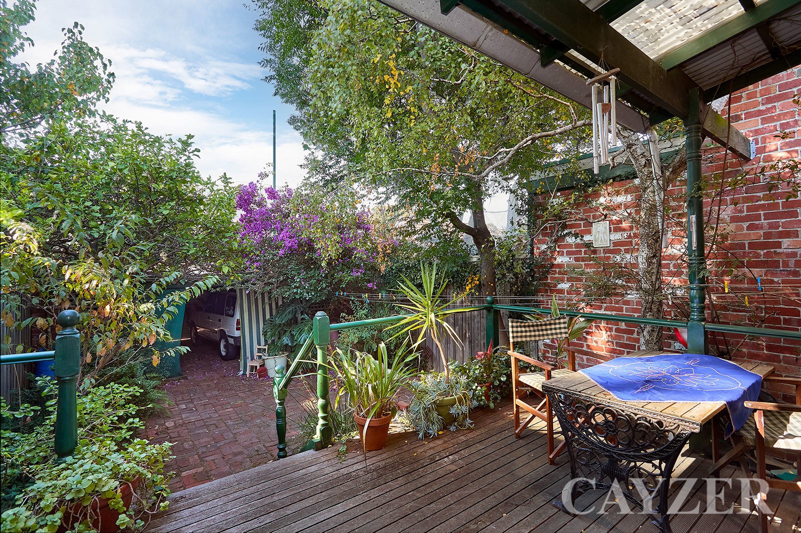 Gallery: 118 Park Street