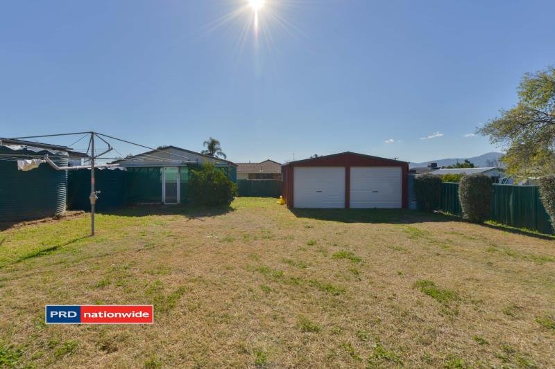 118 Robert Street TAMWORTH 9