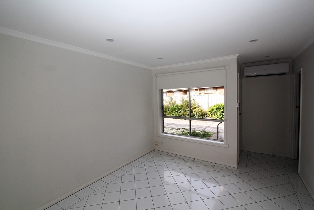 1/18 Romney Street WENDOUREE 3