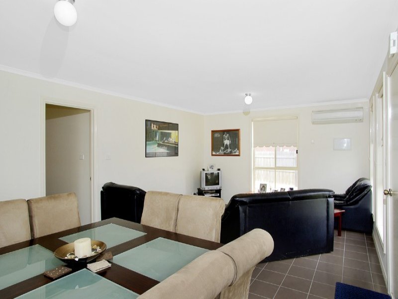 Gallery: 1/18 Roseview Way