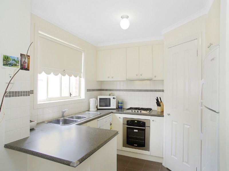 Gallery: 1/18 Roseview Way