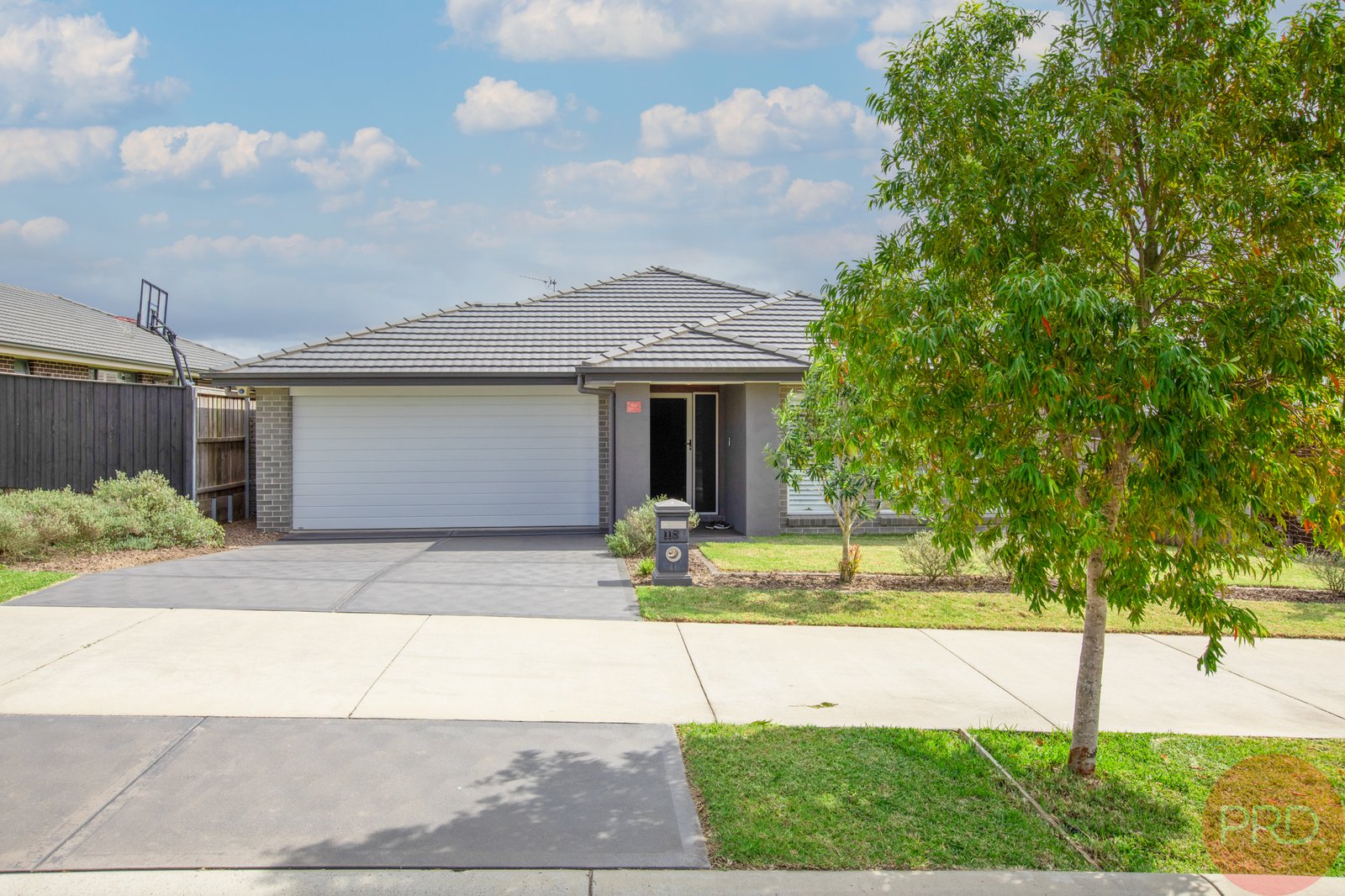 118 Saddlers Drive GILLIESTON HEIGHTS 1