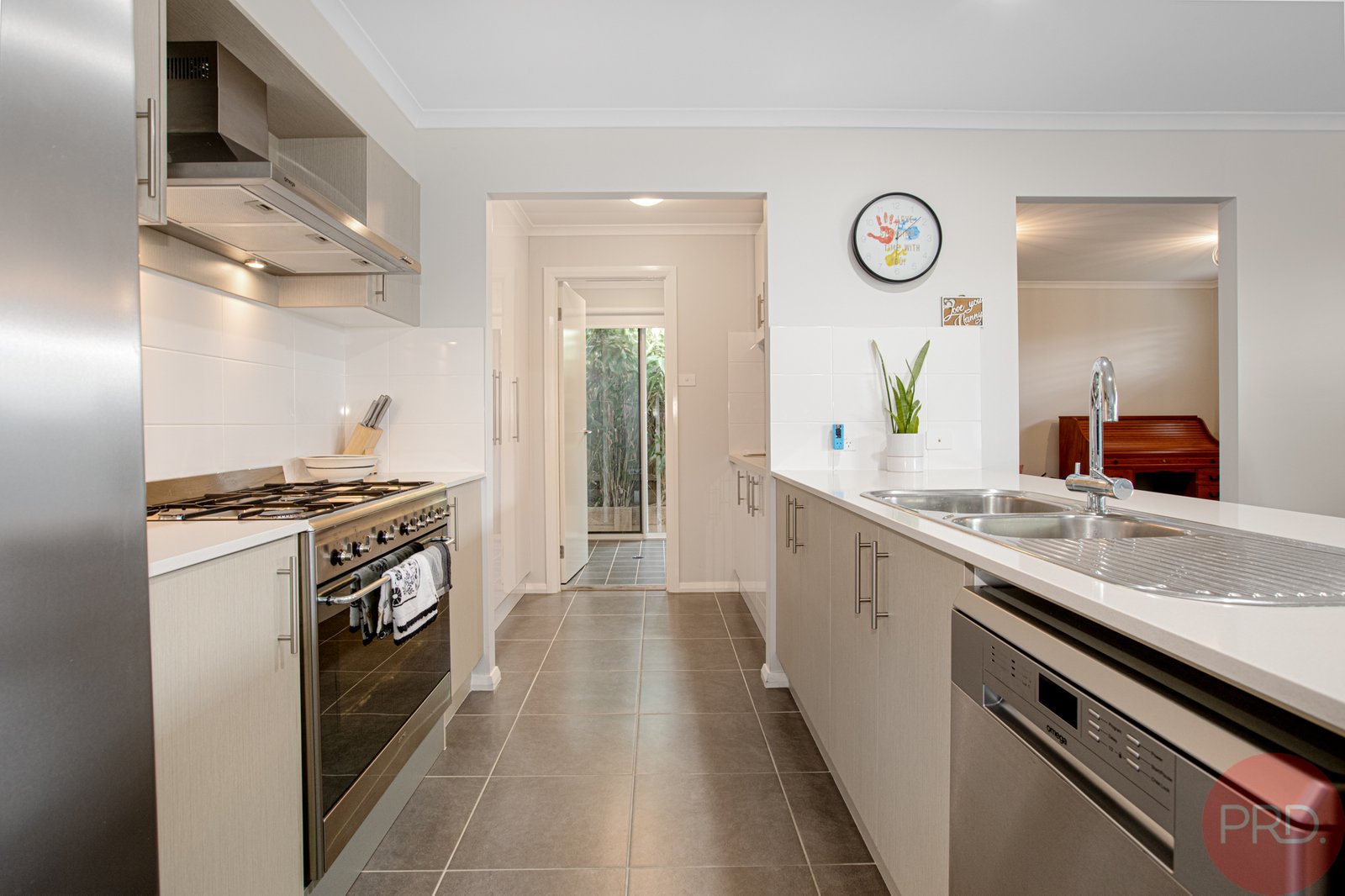 118 Saddlers Drive GILLIESTON HEIGHTS 6