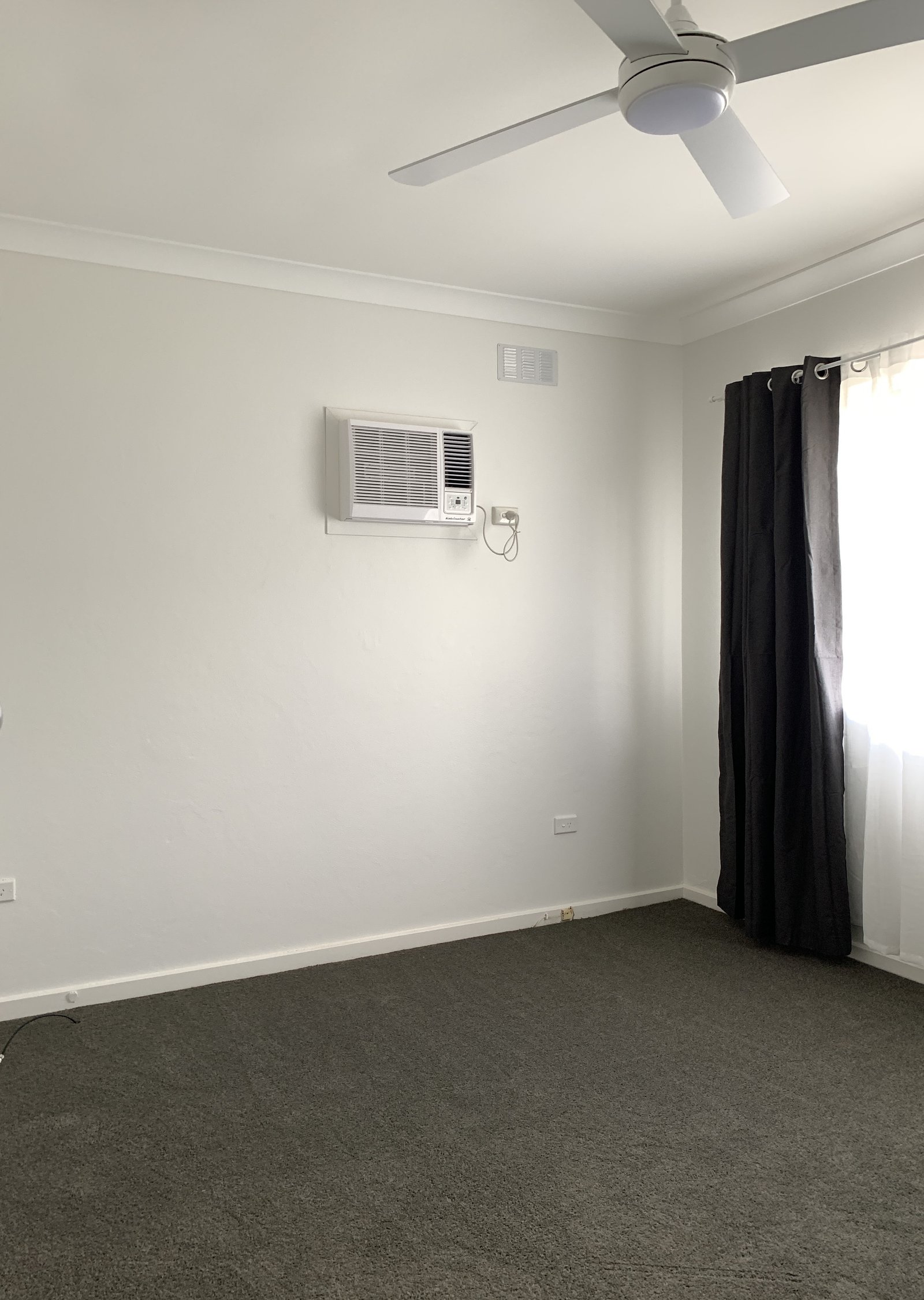 118 Simpson Street TUMUT 10