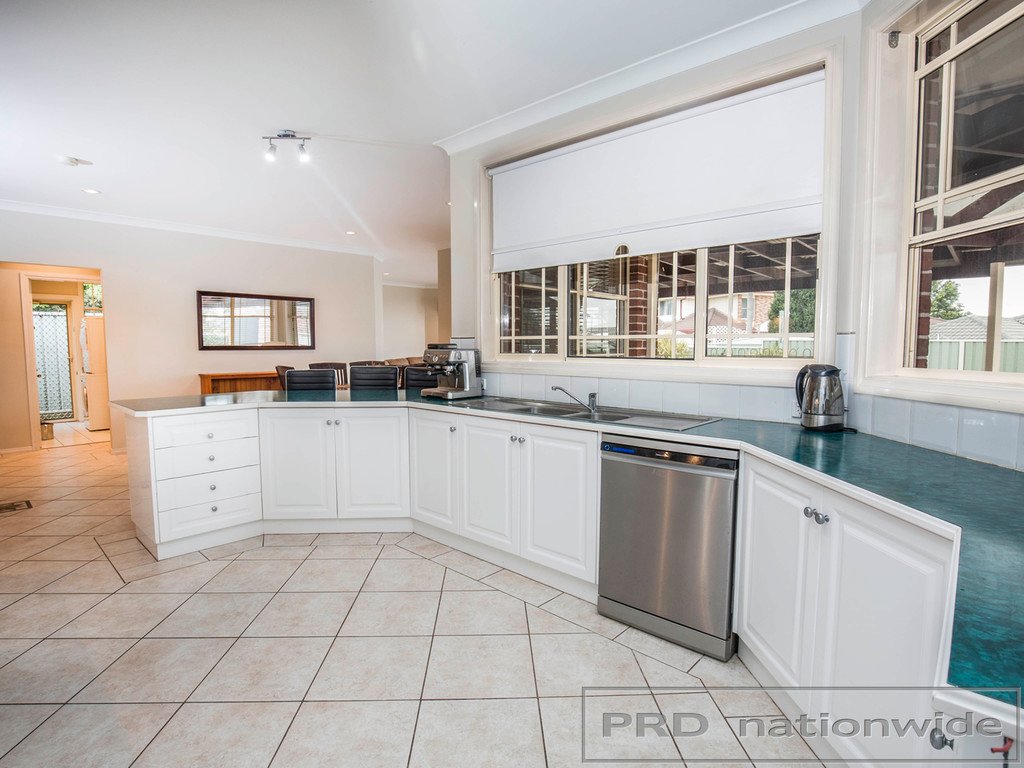 118 South Seas Drive ASHTONFIELD 10