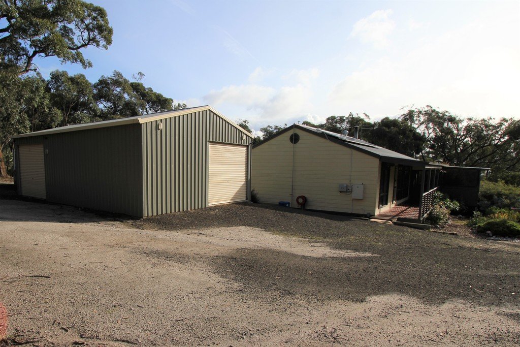 118 Station Lane CARNGHAM 16