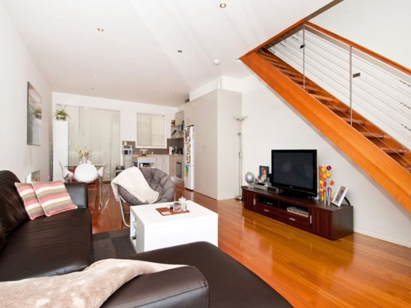 Gallery: 118 Stephen Street