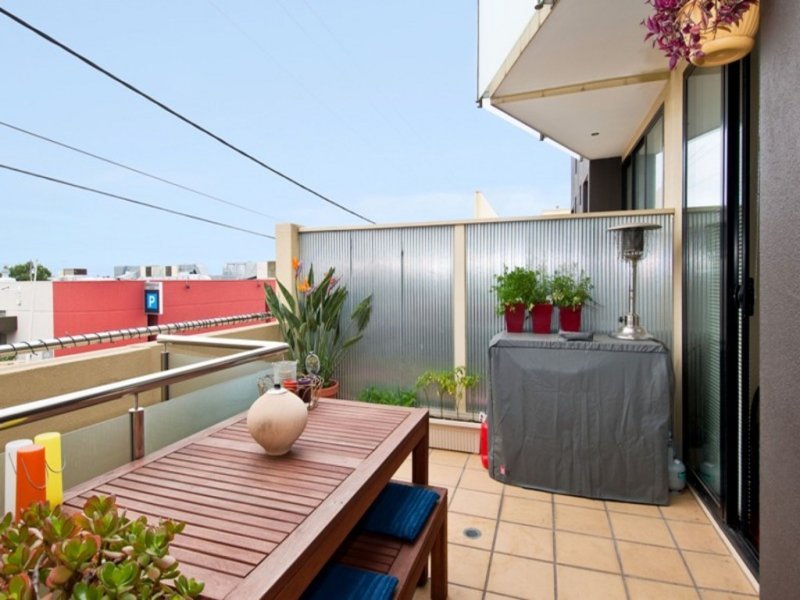 Gallery: 118 Stephen Street