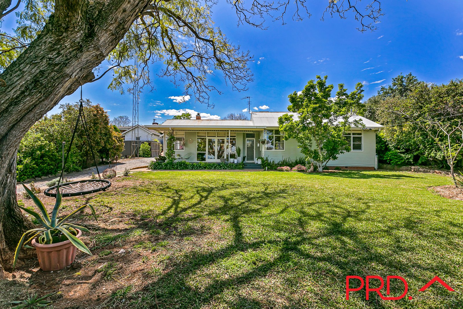 118 Upper Street TAMWORTH 4