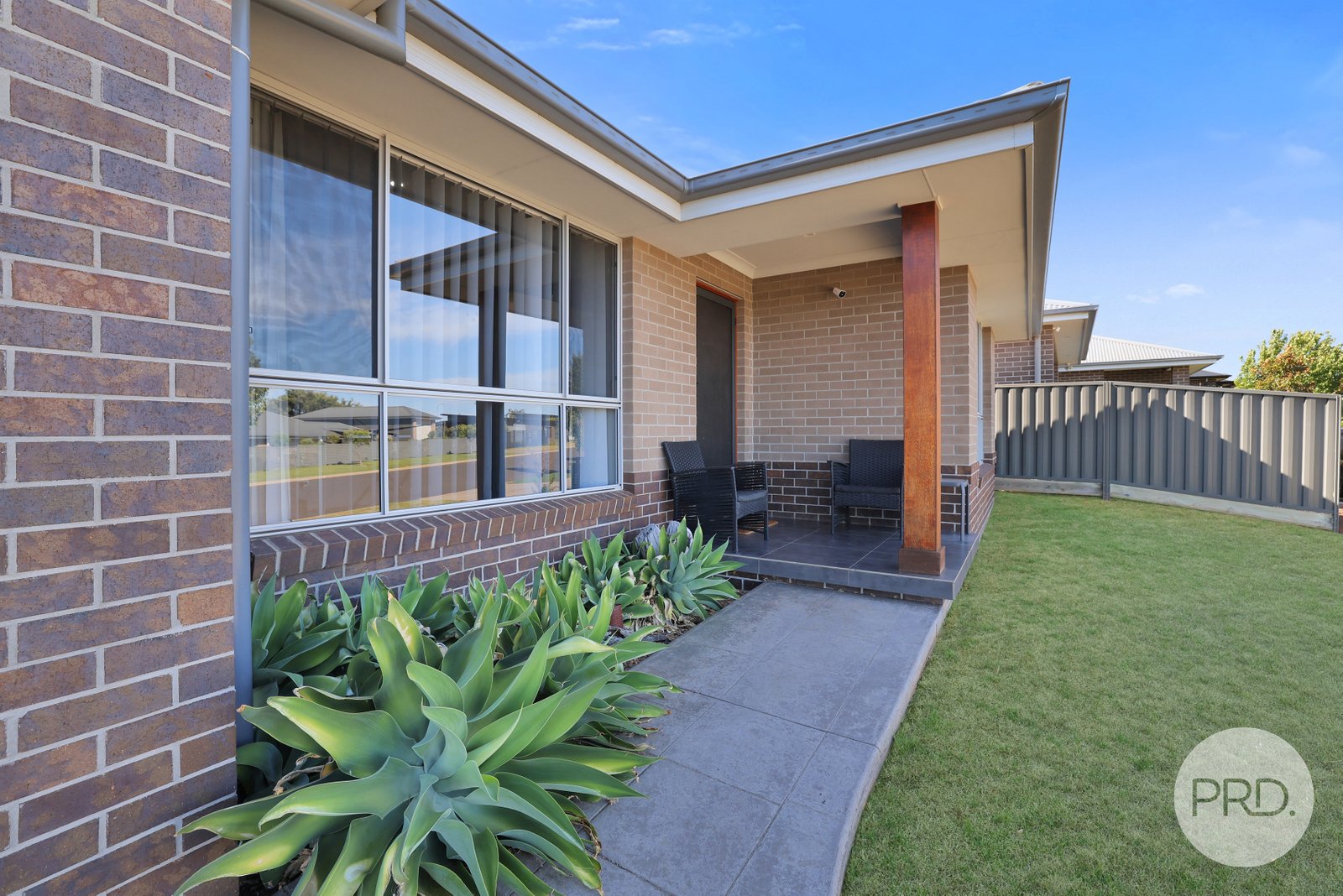 118 Verdelho Drive TAMWORTH 4