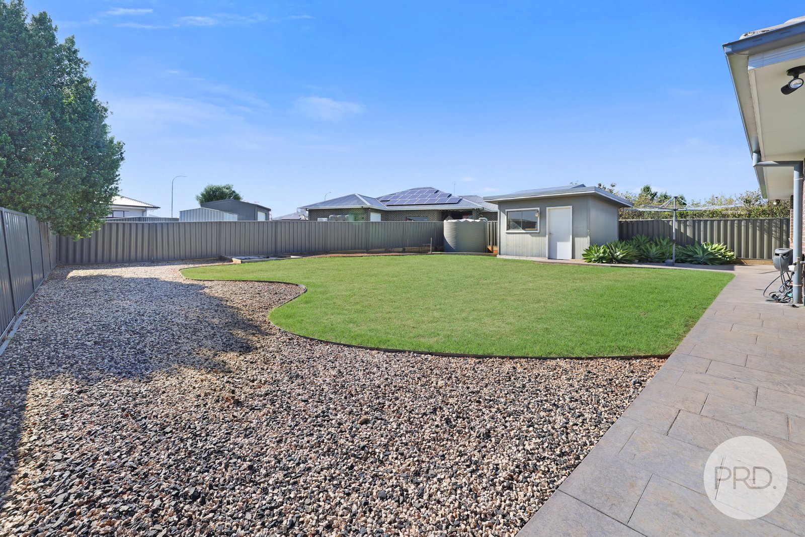 118 Verdelho Drive TAMWORTH 27