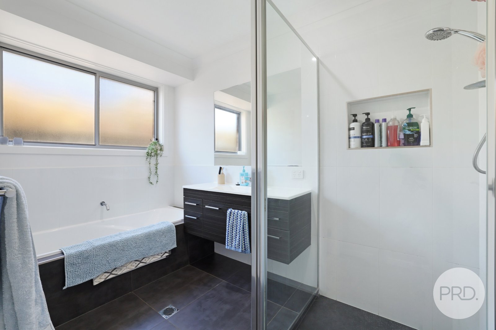 118 Verdelho Drive TAMWORTH 11