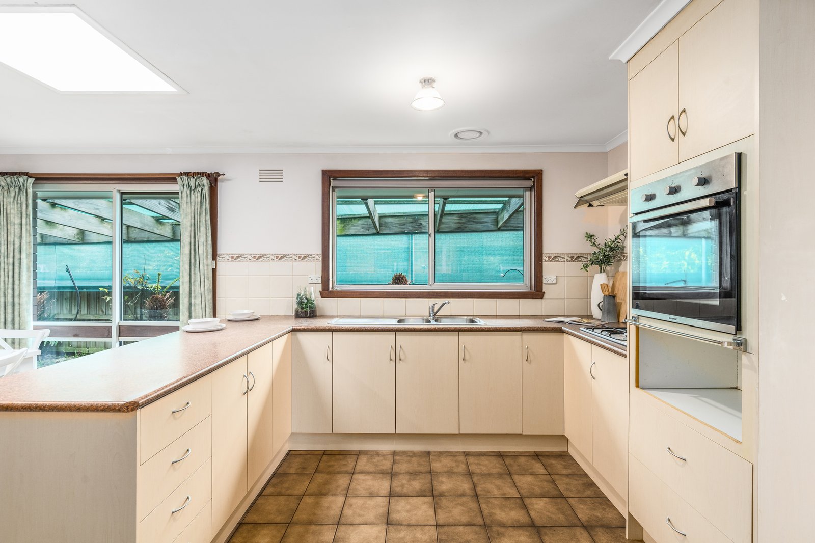 Gallery: 118 Willis Street