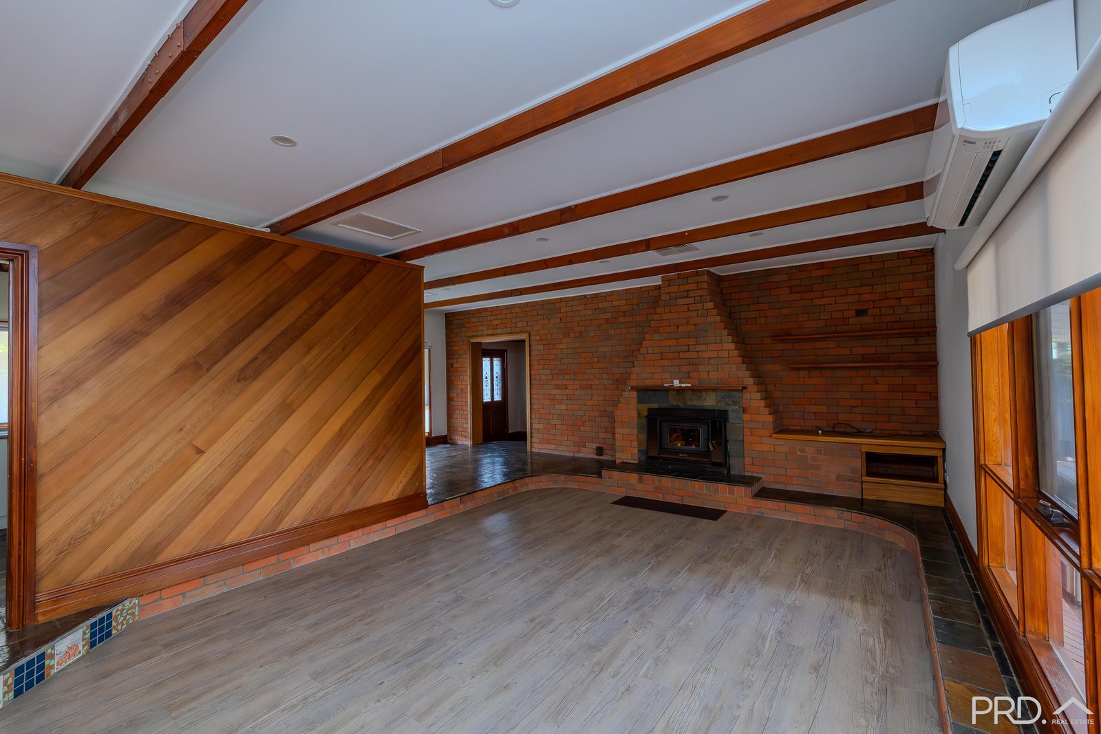 118 Wood Street GOL GOL 5