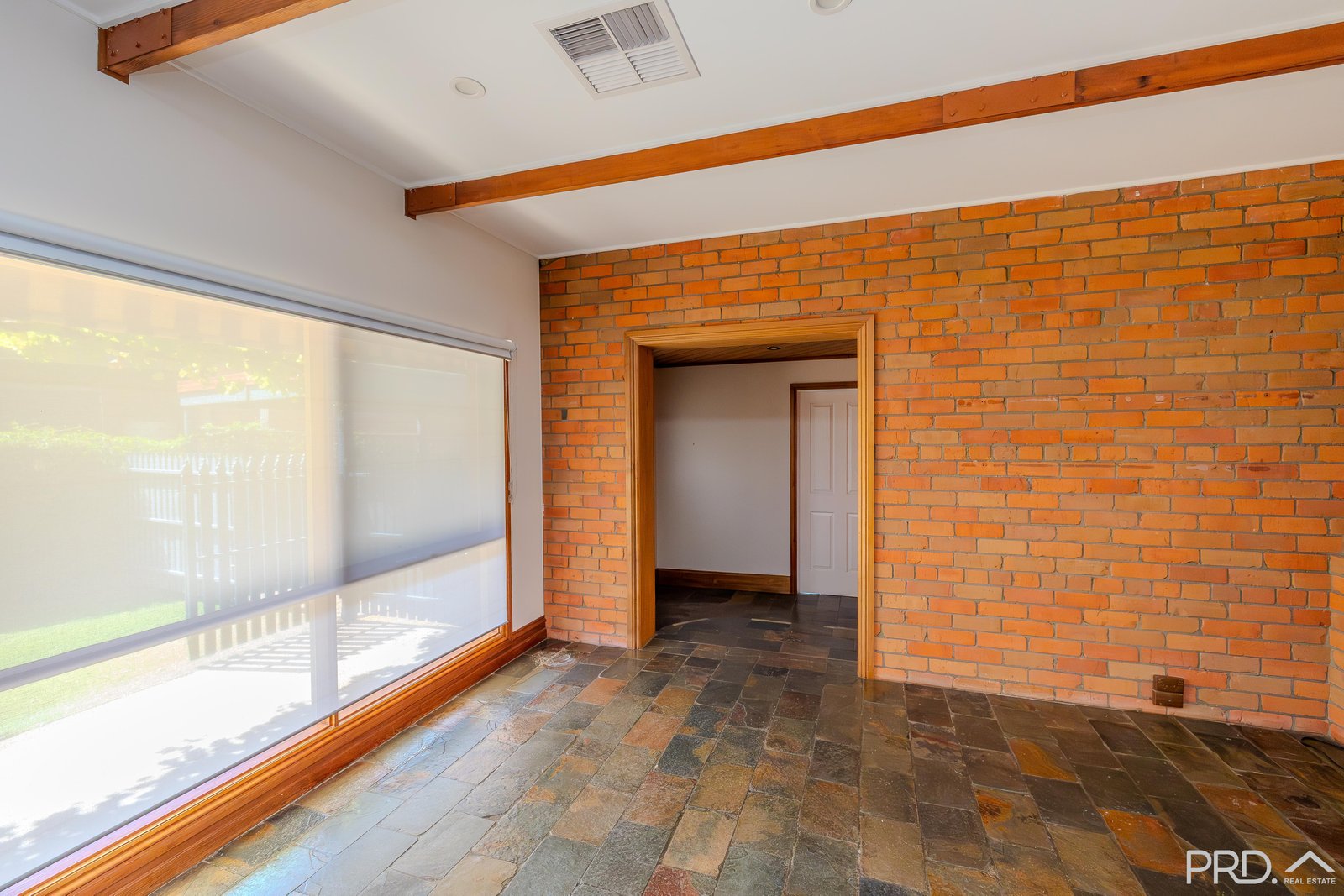 118 Wood Street GOL GOL 6
