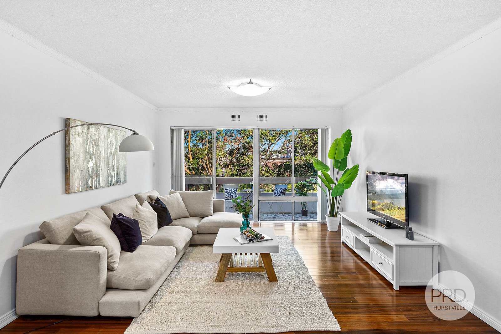 11/80-84 Queens Road HURSTVILLE 3