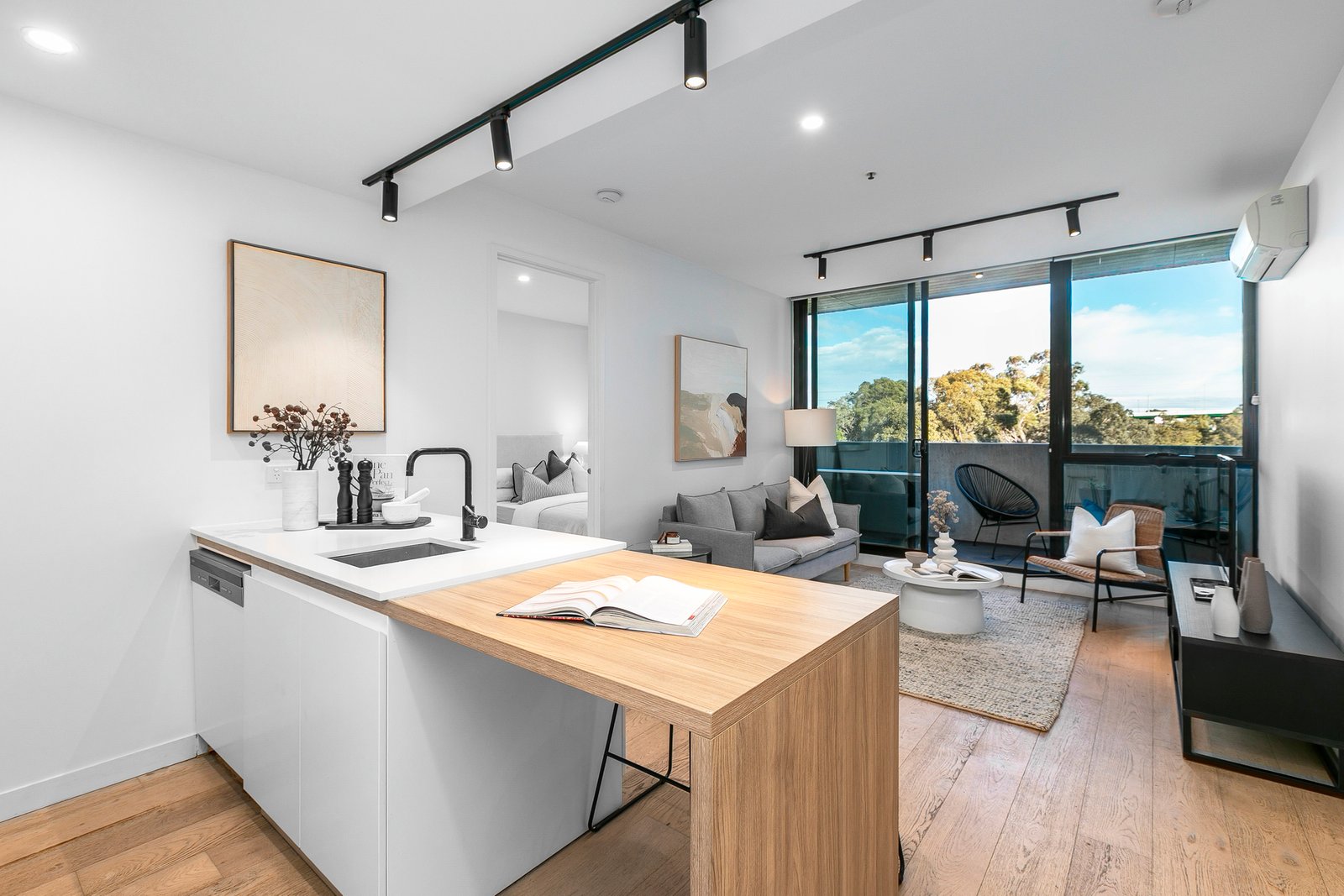 Gallery: 118/125 Francis Street