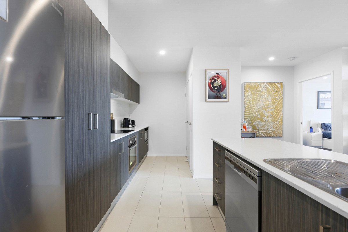 118/1930 Gold Coast Highway Miami 5