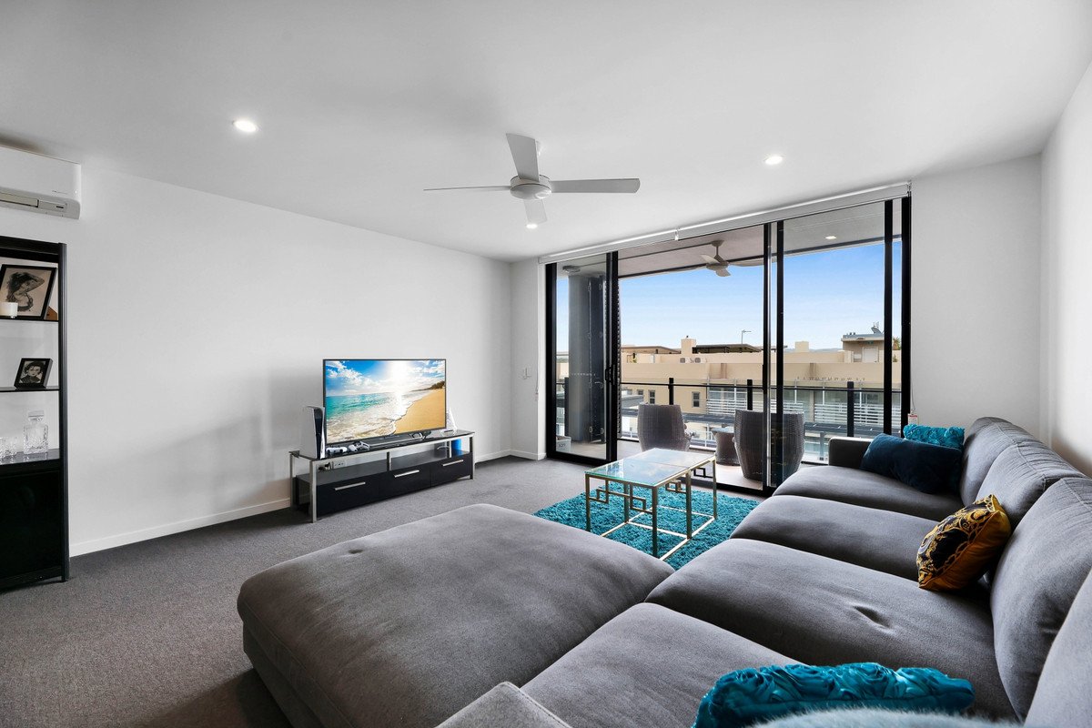 118/1930 Gold Coast Highway Miami 7