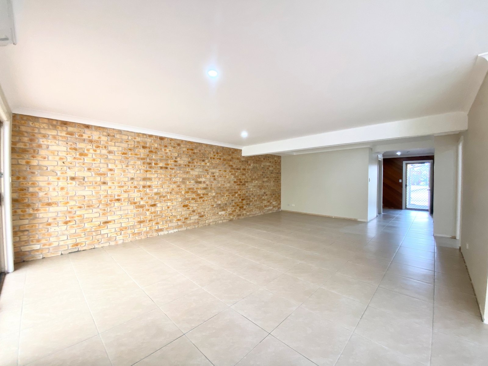 1/182 Rocky Point Road FINGAL BAY 2