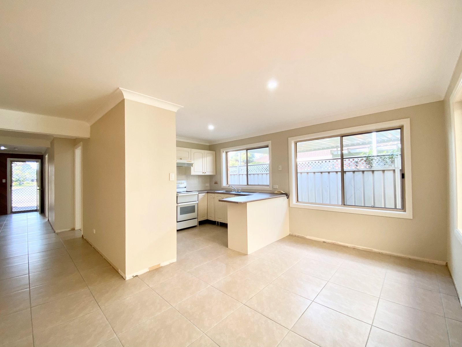 1/182 Rocky Point Road FINGAL BAY 3