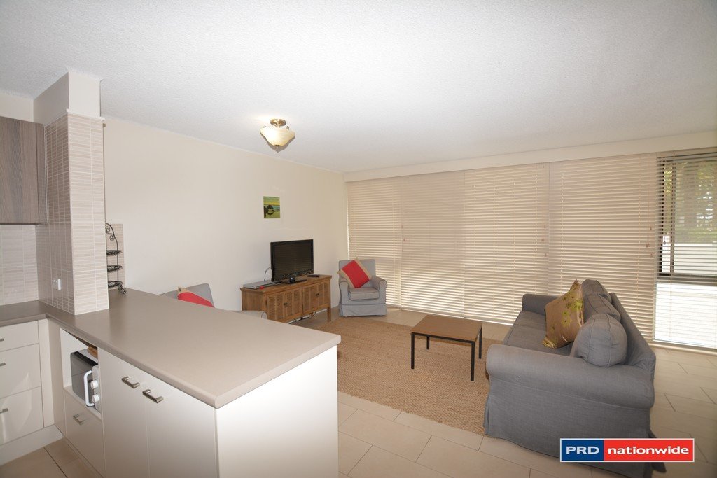 1/182 The Esplanade BURLEIGH HEADS 5