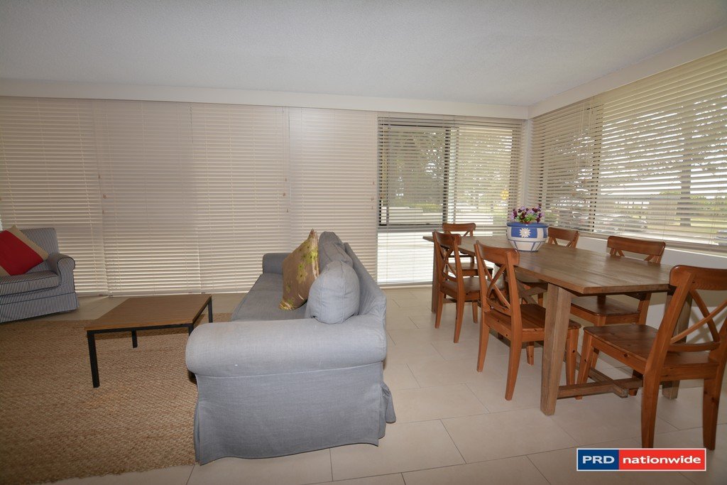 1/182 The Esplanade BURLEIGH HEADS 10