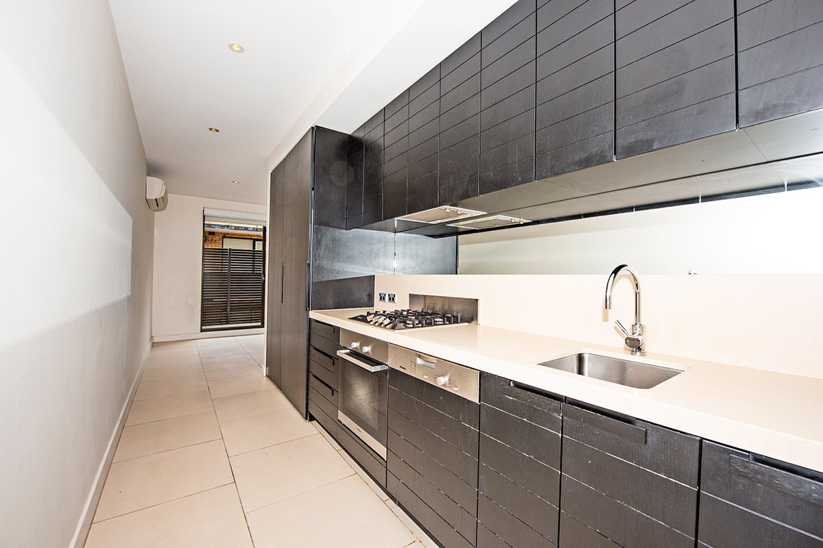 Gallery: 118/27-31 Herbert Street