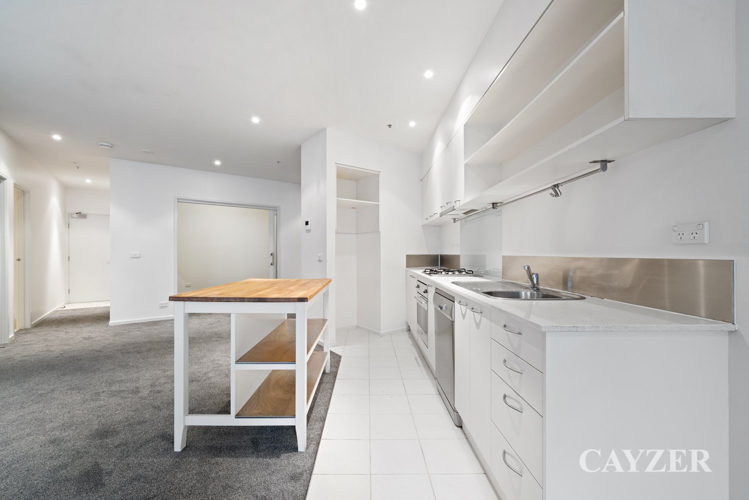 Gallery: 118/3-7A Alma Road