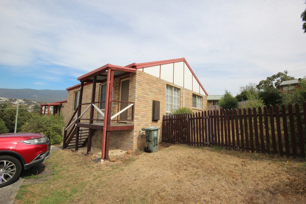 11/84 Hilton Road CLAREMONT 1