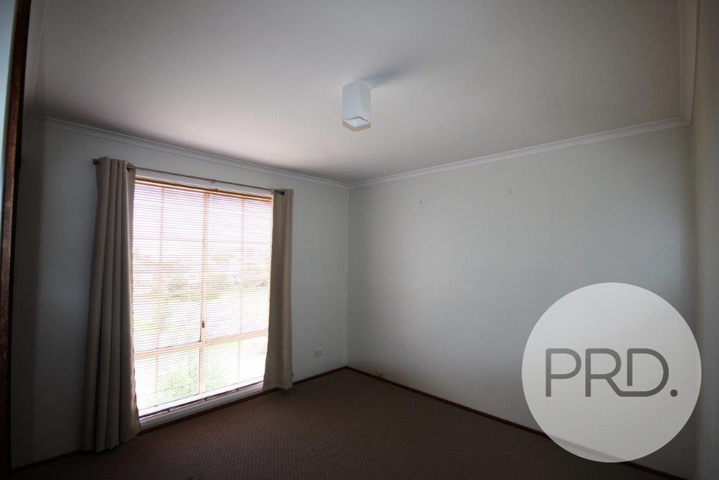 11/84 Hilton Road CLAREMONT 4