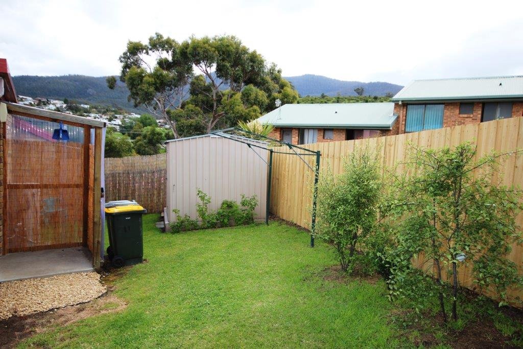 11/84 Hilton Road CLAREMONT 12