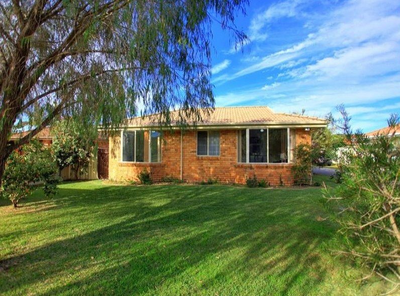 1/185 Rocky Point Road FINGAL BAY 2