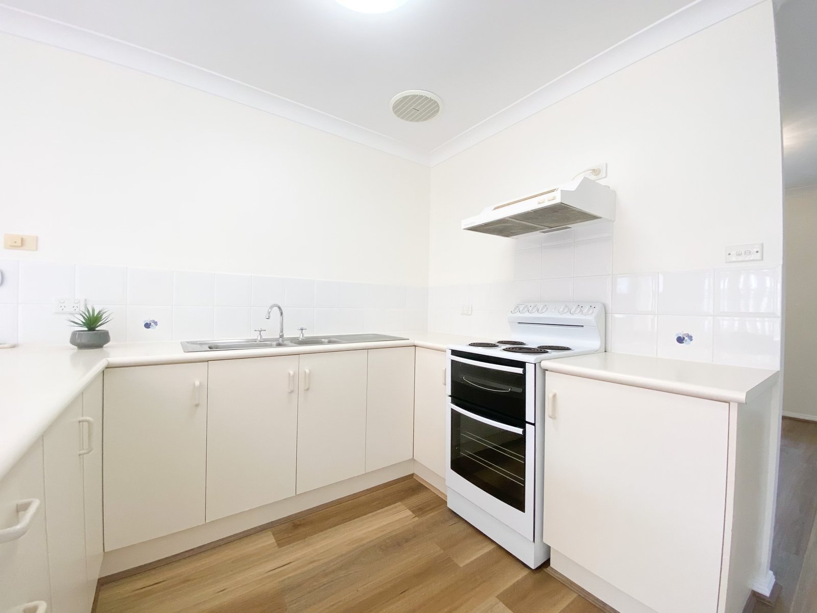 1/185 Rocky Point Road FINGAL BAY 6