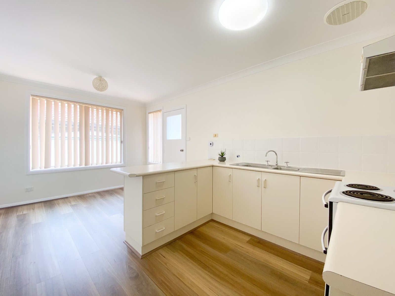 1/185 Rocky Point Road FINGAL BAY 7