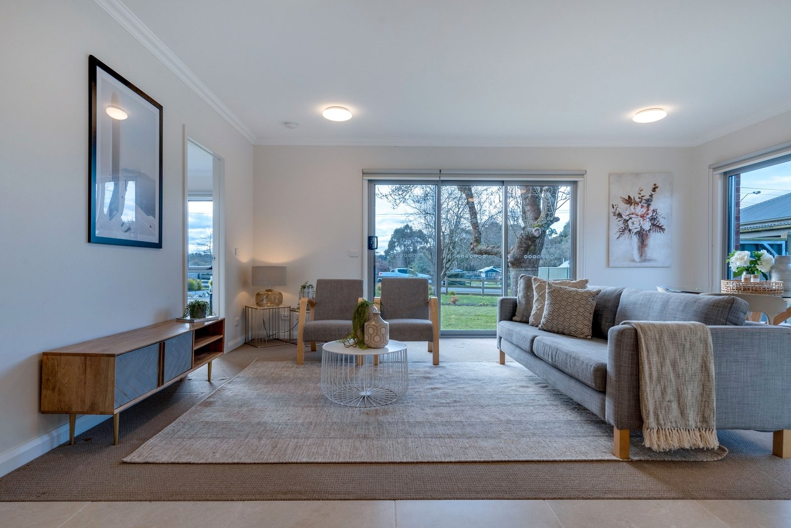 Real Estate and Property in 1/1891 Mount Macedon Road, Woodend, VIC