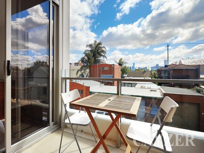 Gallery: 118/99 Dow Street