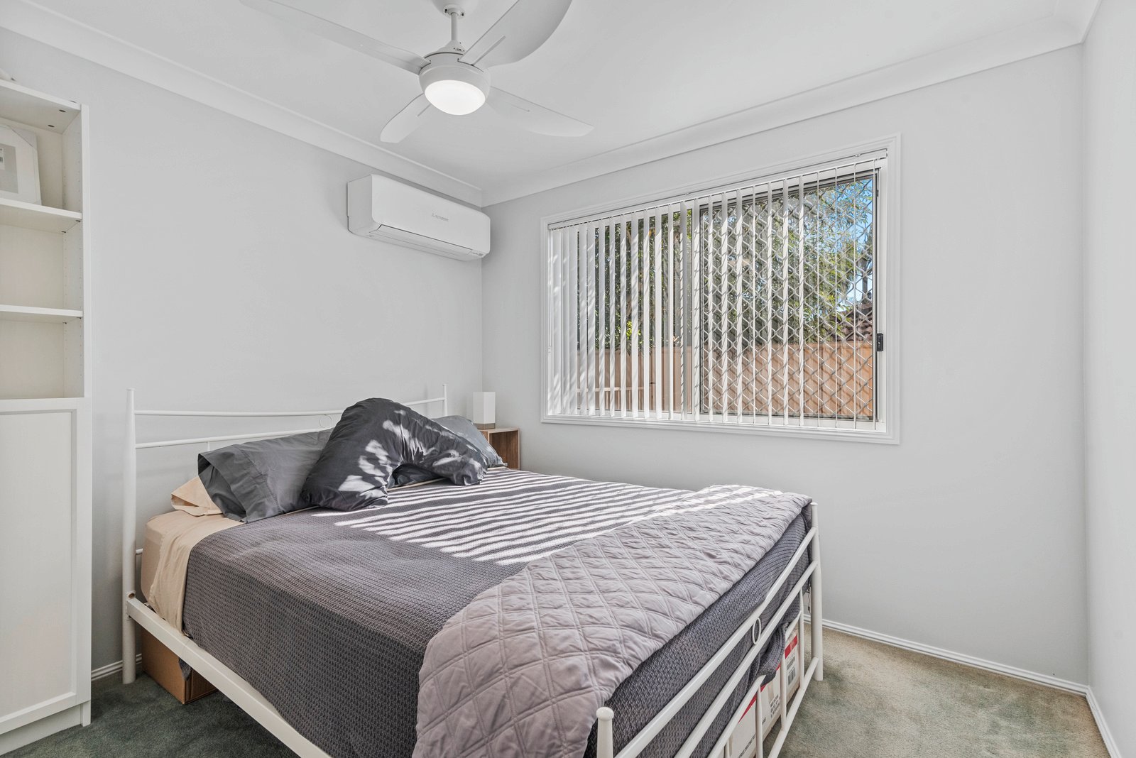 11/9-15 Monterey Avenue BANORA POINT 10