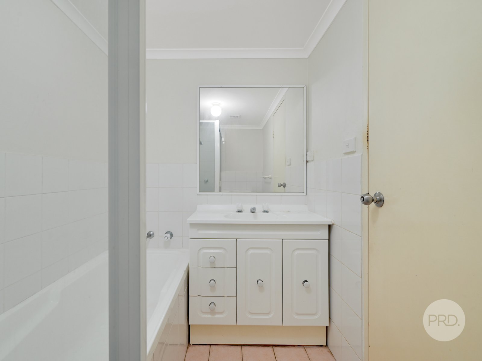 1/19-21 Thurston Street PENRITH 9