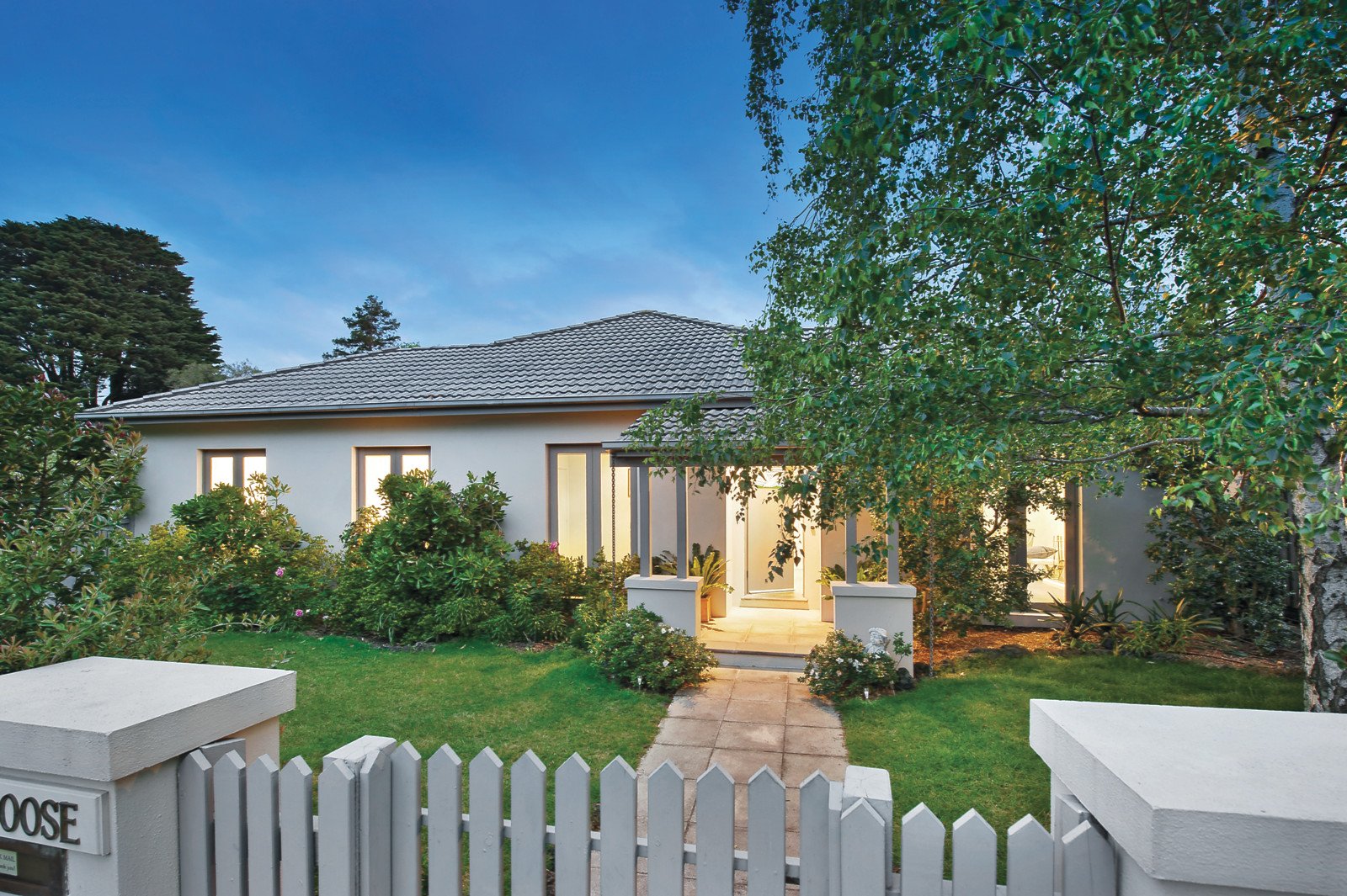 1/19 Alma Road, Camberwell, VIC