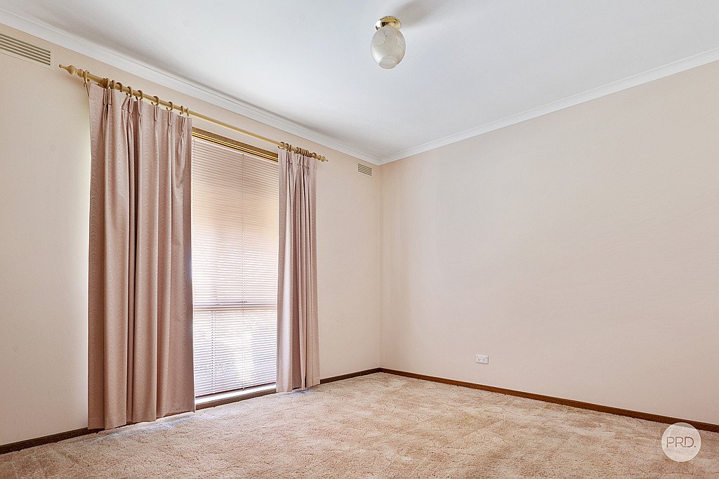 1/19 Amaroo Crescent STRATHDALE 4