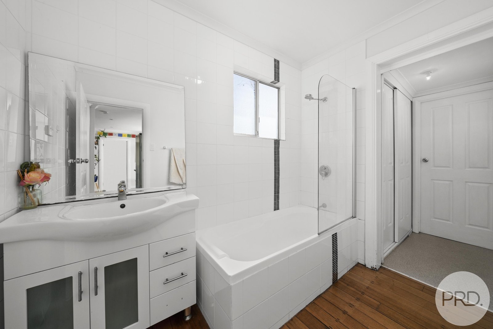 1/19 Amaroo Road AUSTINS FERRY 13